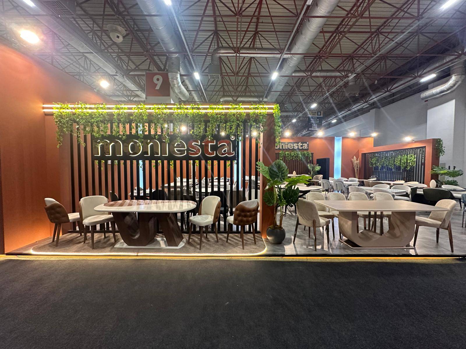 Moniesta — Toromanlar Mobilya — Istanbul Furniture Fair 2026
