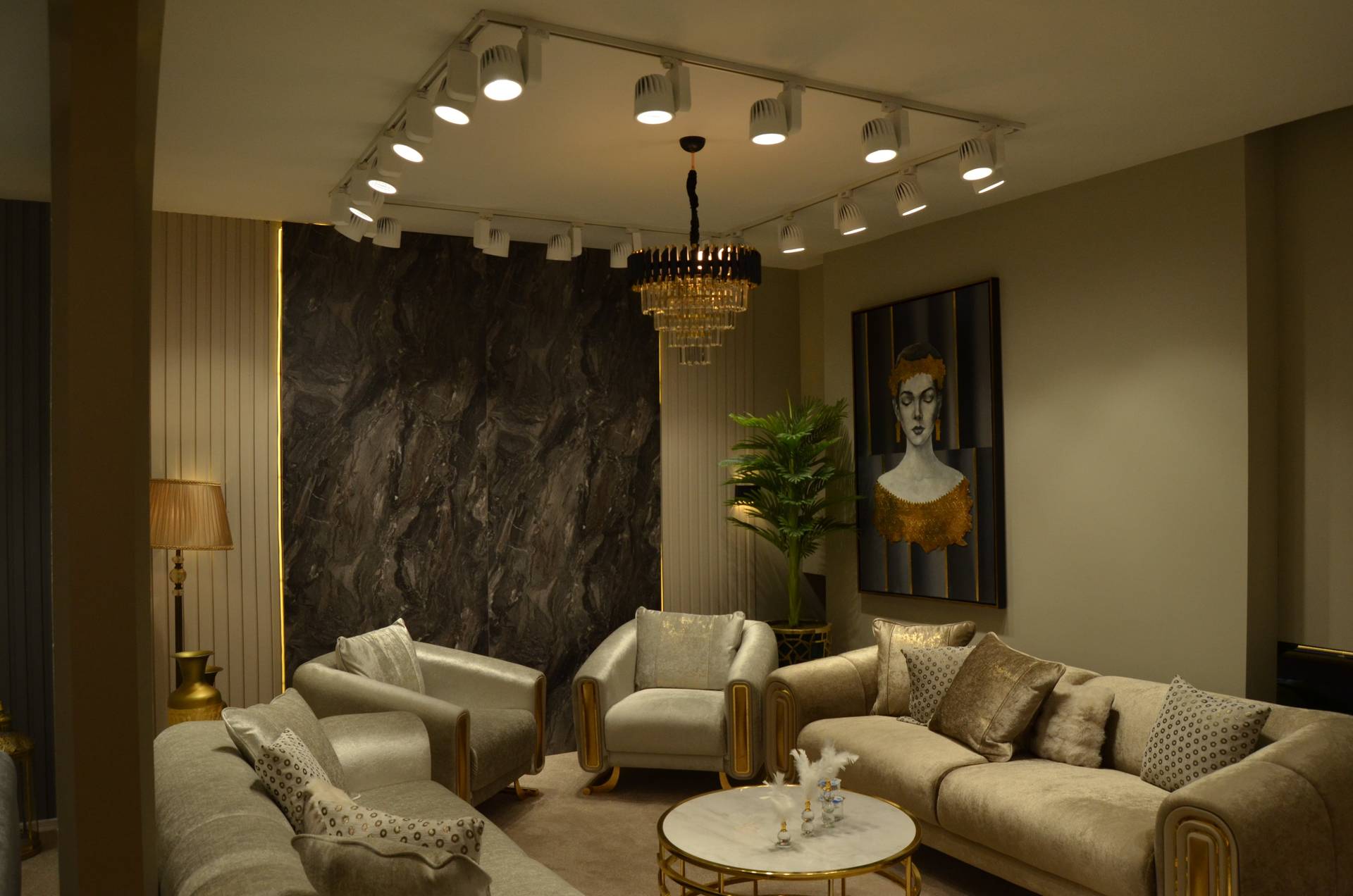 Saltanat Mobilya — Istanbul Furniture Fair 2025